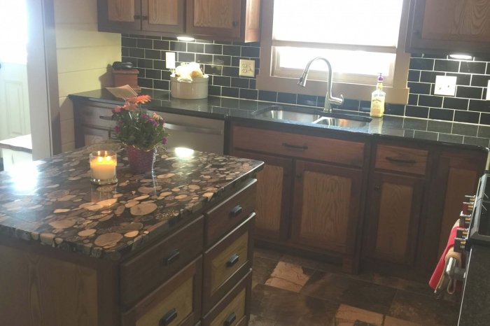 Custom Kitchens 1321