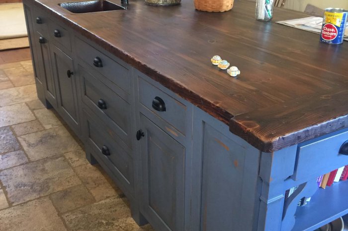 Kitchen Cabinets 1524