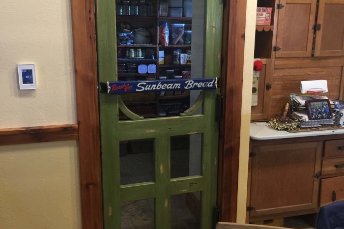 Custom Woodwork 1537 Albion IN