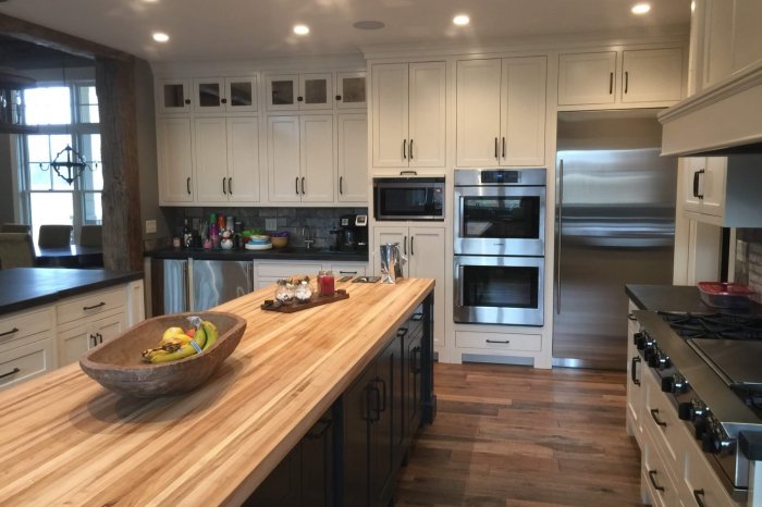 Kitchen Cabinetry 1922 albion in