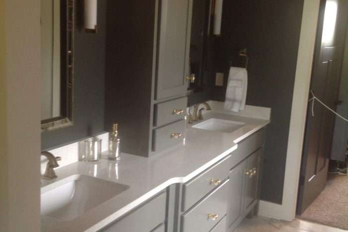 Bathroom Cabinets 1539 Albion IN