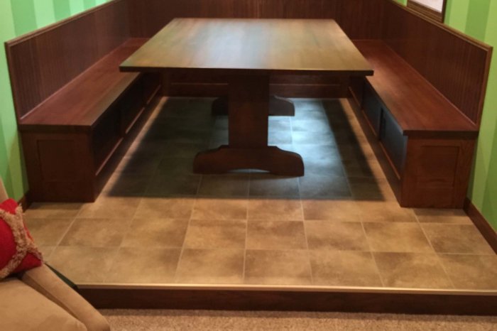 Custom Built-In 0122 Albion IN