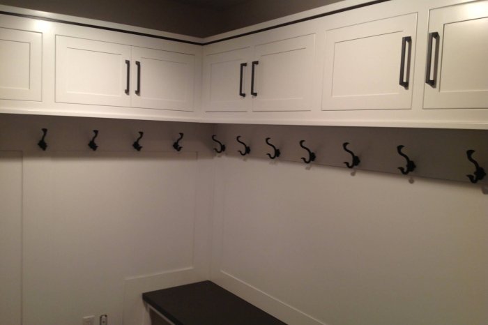 Custom Built-In 0340 Albion IN