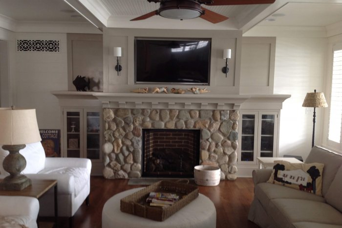 Custom Built-In 0479 Albion IN