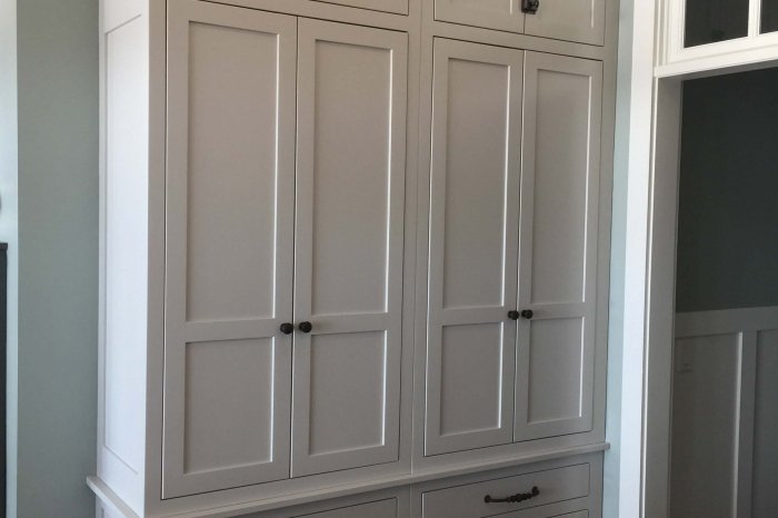 Custom Built-In 1420 Albion IN