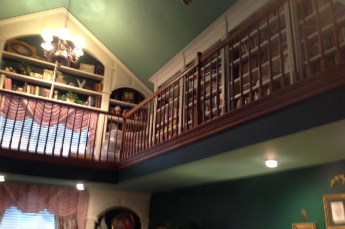 Custom Built-In 1522 Albion IN