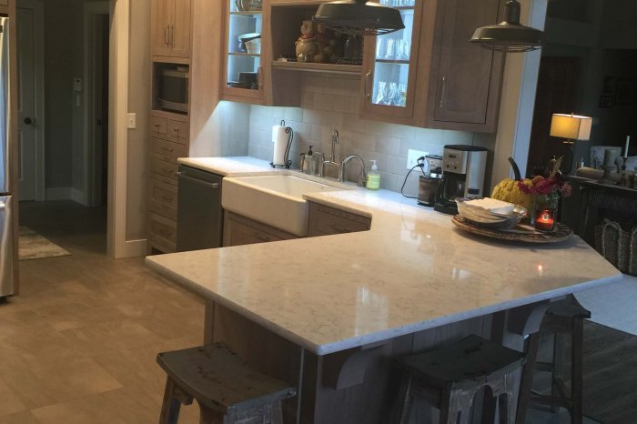 Kitchen Cabinets 0652 Albion IN