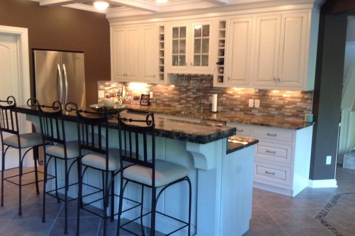 Kitchen Cabinets 1038 Albion IN
