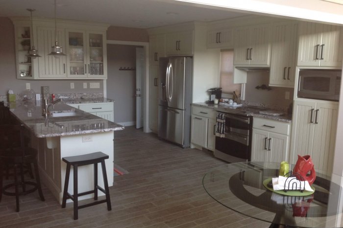 Kitchen Cabinets 1253 Albion IN