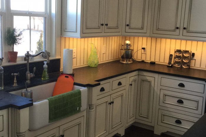 Kitchen Cabinets 1260 Albion IN