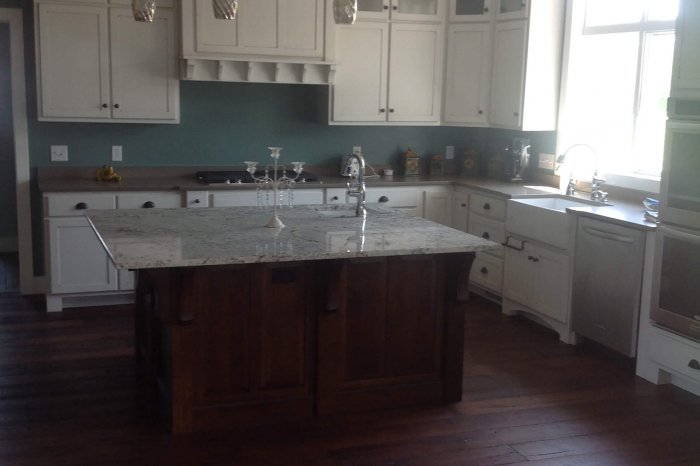 Kitchen Cabinets 1272 Albion IN